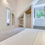 Sail In Apt In The Heart Of Naousa