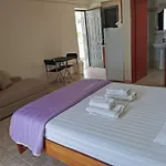 Nefeli Apartments
