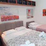 Lovely Apartment In Athens Center