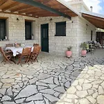 Konstas Stone Island House In Meganisi