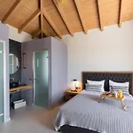 Highview Luxury Suites