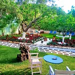 Villa Emilia Suites
