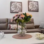 Sunshine Apartment