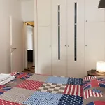 Urban Cosy 2 Bd Apt Near Metro With Balcony