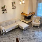 Casa Lanardi, Stavros