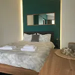 Lux Apartment 10M From Center