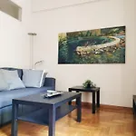 Koukaki Cozy Apartment 5 Minutes To Metro