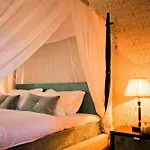 Ornella Beach Resort & Villas