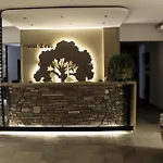 Zeus Hotel