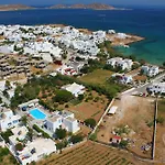 Zoumis Residence