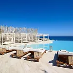 Artemis Seaside Resort