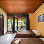 Platanes Apartments