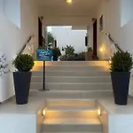 Angelica'S Deluxe Rooms In Adamas