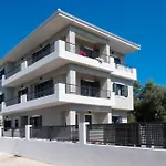 Melina Apartments