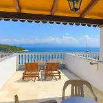 Vista Mare Faros