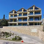 Exotic Luxury Apartment