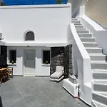 Angeleve Villa With Private Jacuzzi