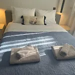 Athens White Apartments