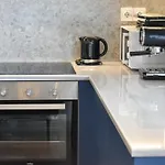Stylish Apartment In Pagkrati