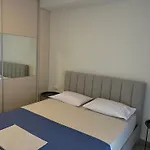 Horizon Blu Blu Apartment