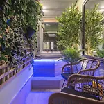 Ermis Exclusive Apt In Kolonaki