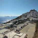 Θέαστρον - Theastron House With Great View In Chora