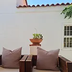 Loukoulos' Maisonette
