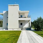 Anesi Suites & Rooms