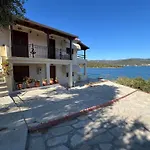 Sea House Koukouleika