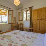 Eritha Apartments & Studios