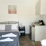 Simousi Studio 2 On The Beach! Kythnos