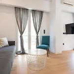 Modern Apartment In Athens Close To City Center