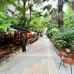 3 Bedroom Apartment Athens - Koukaki