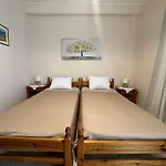 Nikos Holidays Apartment 2