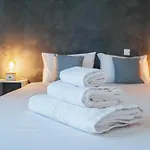 The Coziest Apartment In Athens