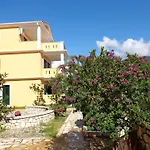Emelia Apartments