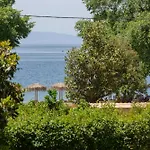 Kalifteri Beach House