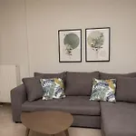 Dora'S Apartment