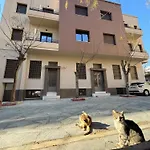 Akropolis Urban Retreat Athens By Kozy Koala