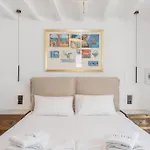 Ikade Mykonos Down Town