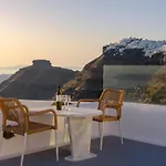 Vallas Apartments & Villas