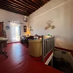 Stunning Town-House In Chora, Serifos