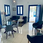 Villa 33