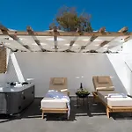 Angeleve Villa With Private Jacuzzi