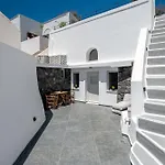 Angeleve Villa With Private Jacuzzi