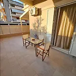 Nikolas Home II