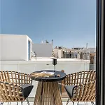 V Luxury Apartments Naxos