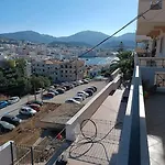 Evans Apartment 2
