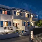 Angelica'S Deluxe Rooms In Adamas