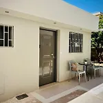 Modern Studio In Elliniko 5 Mins From Metro